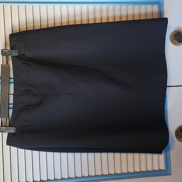 George Stretch Black Skirt - Picture 2 of 10